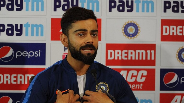 अहमदाबाद टेस्टसाठी विराट कोहलीवर बंदीची कारवाई व्हायला हवी ! Mumbai Tak