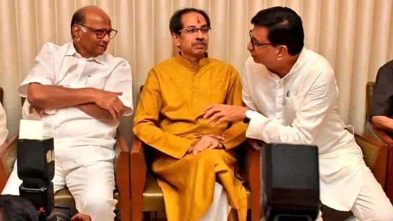 राज्यसभा निवडणूक: ‘वर्षा’वरच्या बैठकीतील Inside स्टोरी, मुख्यमंत्र्यांनी आखली रणनिती! Mumbai Tak