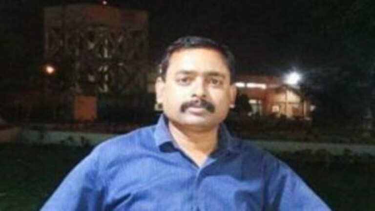 Nagpur: आधी कोरोना नंतर म्युकोरमायकोसिसने गमावला डोळा, पोलीस कर्मचाऱ्याची गोळी झाडून आत्महत्या Mumbai Tak