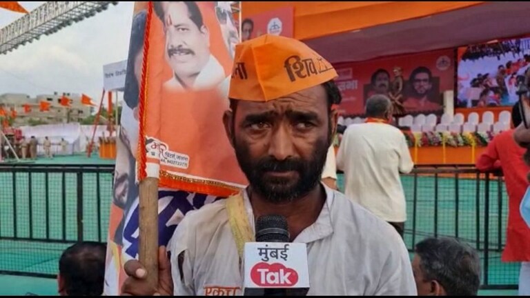 उद्धव ठाकरे मुख्यमंत्री व्हावे म्हणून 6 कोटी 75 लाख वेळा रामजप; कोण आहे हा अवलिया शिवसैनिक? Mumbai Tak