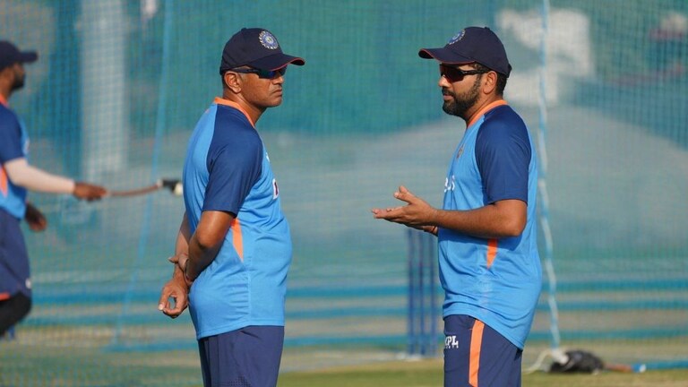 रोहित-द्रविडवर संघातील खेळाडू नाराज?, दिग्गज पाकचा माजी क्रिकेटपटू शोएब अख्तरचा मोठा दावा Mumbai Tak