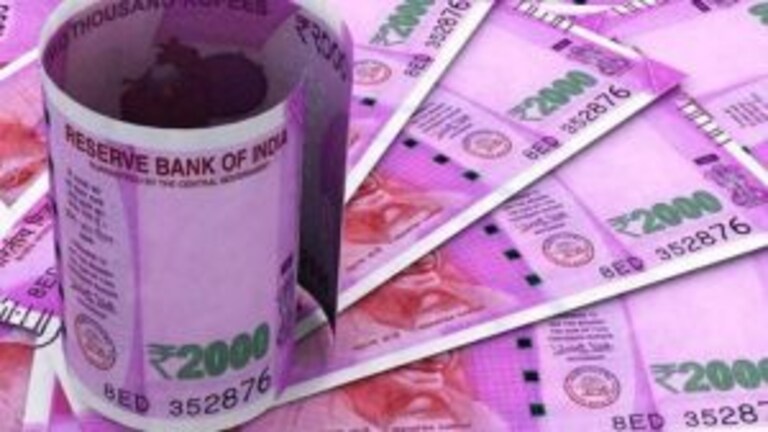 स्वत:चा व्यवसाय सुरु करु इच्छिता? विनाजामीनदार मिळू शकते 10 लाखांपर्यंतचे सरकारी कर्ज; जाणून घ्या प्रोसेस Mumbai Tak