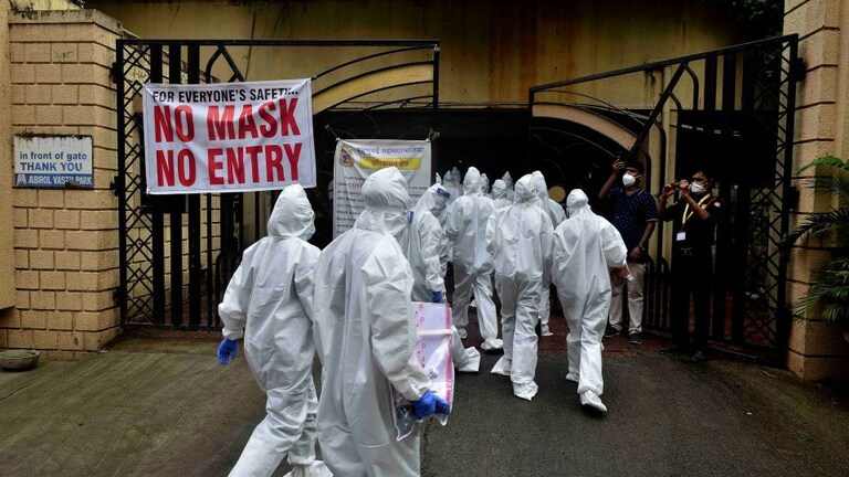 मुंबईत पुन्हा लॉकडाऊन? एक हजारापेक्षा जास्त इमारती सील Mumbai Tak