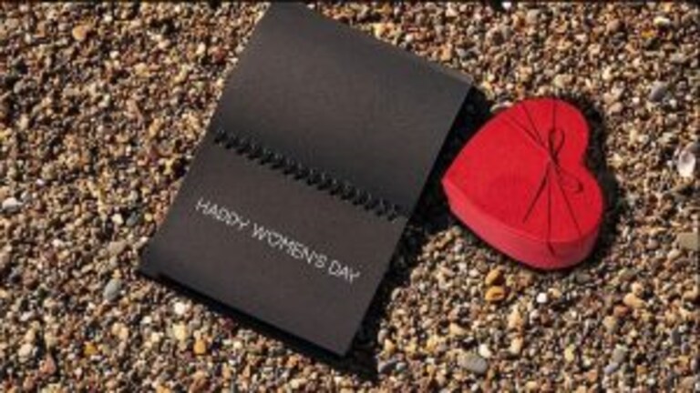 आजचा दिवस महिला दिन म्हणून का साजरा केला जातो? जाणून घ्या कारणं… Mumbai Tak