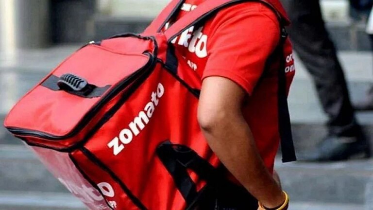 पुण्यात १९ वर्षीय तरूणीचा विनयभंग करणाऱ्या झोमॅटो बॉयला पोलिसांनी केली अटक Mumbai Tak