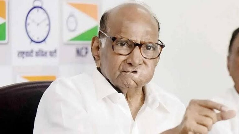“पत्राचाळ घोटाळ्याप्रकरणी शरद पवारांची चौकशी करा”; अतुल भातखळकरांची गृहमंत्र्यांकडे मागणी Mumbai Tak