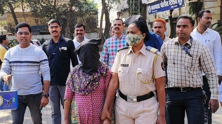 Crime: सौंदर्य, मादक अदा.. मुंबईतील महिला ‘असं’ लुटायची! Mumbai Tak