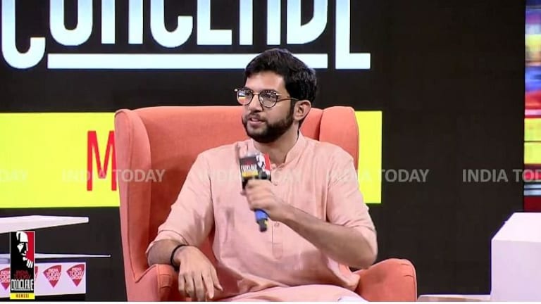 Aditya Thackeray म्हणाले की मी देवेंद्र फडणवीसांच्या जागी असतो तर आत्ता पद सोडलं असतं आणि…. Mumbai Tak
