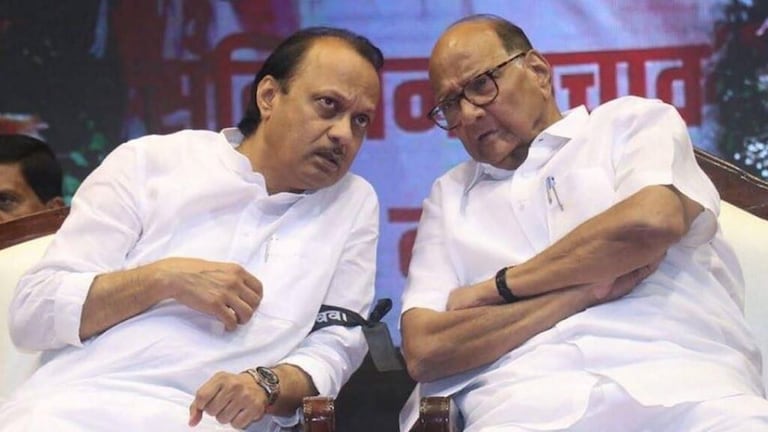‘धर्मवीर’ बोलण्यात वावगं नाही’, पवारांच्या वक्तव्यानं अजितदादा तोंडघशी? Mumbai Tak