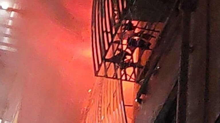 Kalyan: आजी-नातीचा होरपळून दुर्दैवी मृत्यू, पहाटे नेमकं काय घडलं? Mumbai Tak