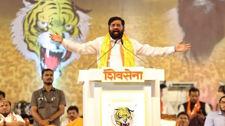 Eknath Shinde: “बाळासाहेबांची शिवसेना नावाबाबत आम्ही समाधानी, धनुष्यबाण मिळायला हवा होता..” Mumbai Tak