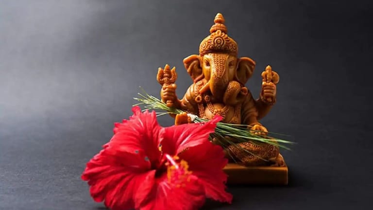 Ganesh Chaturthi wishes : Facebook, Whats App वर अशा द्या शुभेच्छा! Mumbai Tak