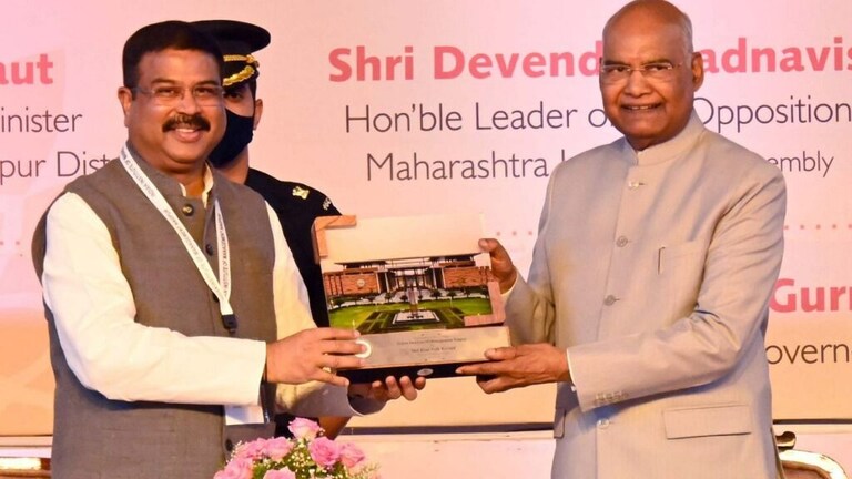 IIM Nagpur New Campus : अत्याधुनिक सुविधा असलेलं नागपूरचं आयआयएम आतून कसं दिसतं? Mumbai Tak