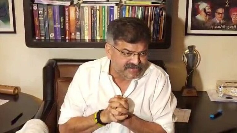 ‘औरंगजेब क्रूर, हिंदू द्वेष्टा नव्हता’, आव्हाडांचं वादग्रस्त वक्तव्य Mumbai Tak