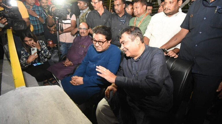 ‘नितीन गडकरी जेव्हा बोलतात तेव्हा वाटतं…’; ‘फाऊंटेन शो’ बघून राज ठाकरे काय म्हणाले? Mumbai Tak
