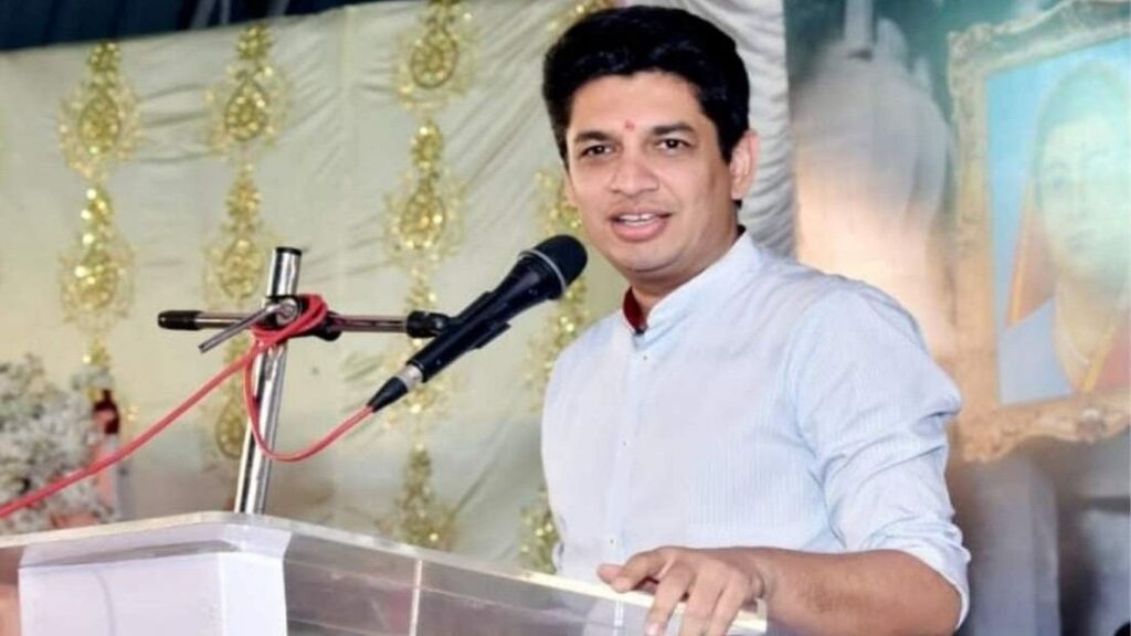 MLC Election: निलंबनावर सत्यजित तांबेंनी सोडलं मौन; म्हणाले, ‘एकदा…’ Mumbai Tak