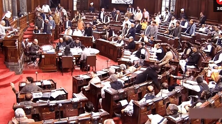 Adani Group: संसदेत अदानी समूहावरून गदारोळ; विरोधी पक्षाचा हल्लाबोल mumbaitak