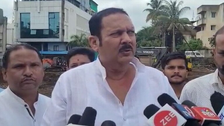 “पैसे खाल्ल्याचे पुरावे द्या आणि अजिंक्यतारावरून कडेलोट करा” उदयनराजेंनी कुणाला दिलं आव्हान? Mumbai Tak