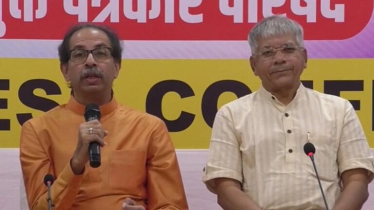 शिव-भीमशक्तीची युती: ‘…म्हणून आम्ही एकत्र आलोय’, ठाकरेंचं मोठं विधान Mumbai Tak