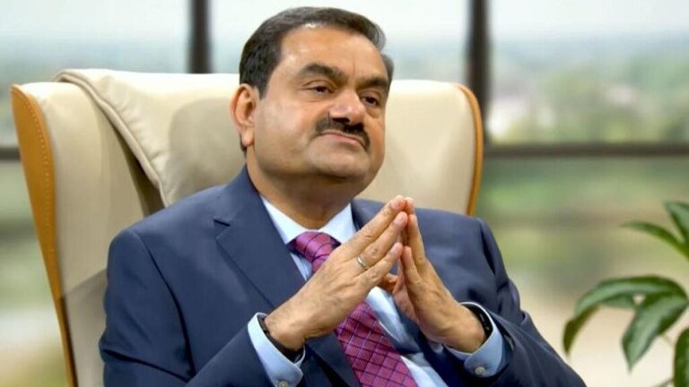 Gautam Adani : अदानी कंपन्यांचे शेअर्स पुन्हा तेजीत, महत्त्वाचं कारण आलं समोर… Mumbai Tak