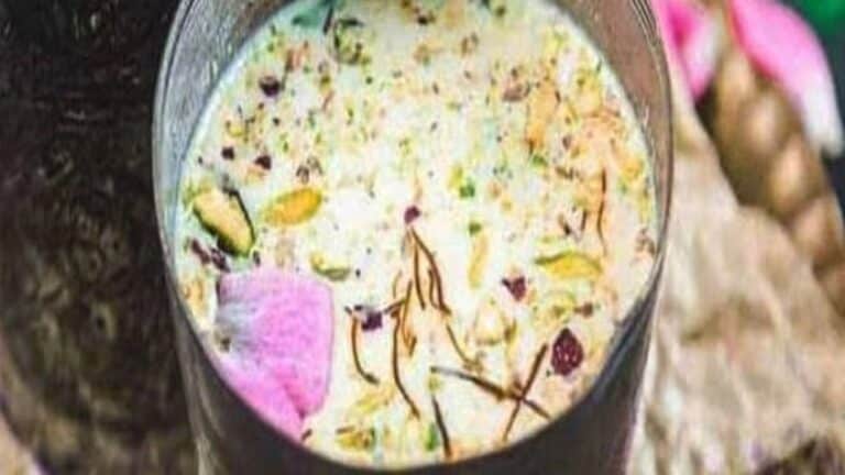 Holi 2023 : भांग पिताना ‘या’ चुका टाळा, नाहीतर होईल पश्चाताप Mumbai Tak