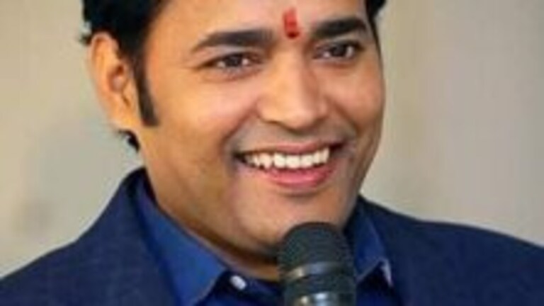 ब्रेकअपनंतर काय करायचं? IAS अधिकाऱ्याने दिला ‘हा’ सल्ला Mumbai Tak