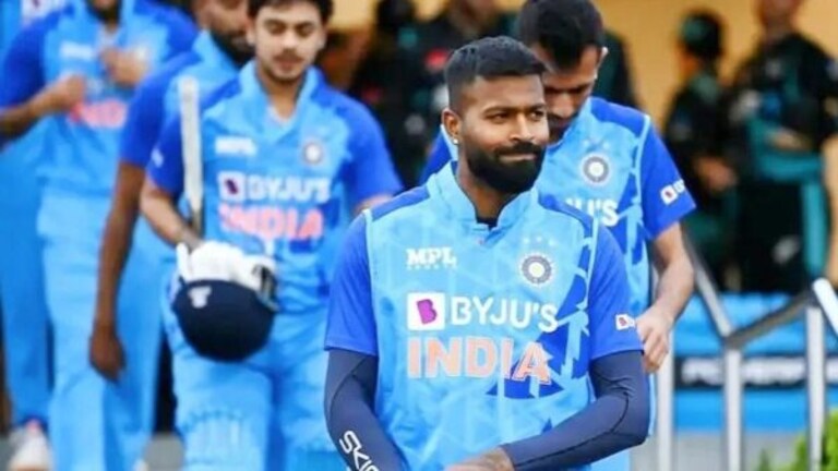 Ind vs Aus : हार्दिक कर्णधार तर श्रेयस आऊट… टीम इंडियासमोर ऑस्टेलियाचं तगडं आव्हान Mumbai Tak