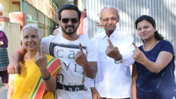 क्रिकेटपटू केदार जाधवचे वडील पुण्यातून बेपत्ता, शोधाशोध सुरु Indian cricketer Kedar Jadhav's father mahadev jadhav has gone missing from Pune