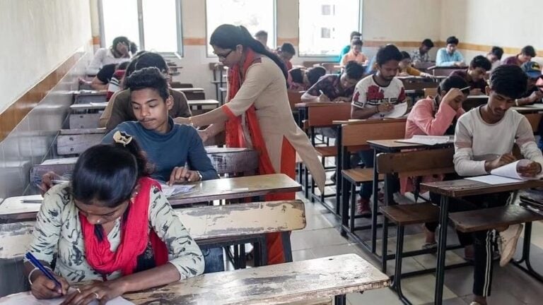 HSC Exam 2023: 12वीचा ‘हा’ पेपर फुटला, अजित पवार विधानसभेत भडकले Mumbai Tak