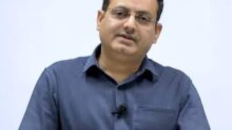 UPSCच्या तयारीसाठी किती तास अभ्यास करावा?; डॉ. विकास दिव्यकीर्ती म्हणतात… Mumbai Tak