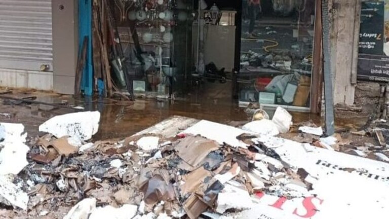 Mumbai : लोहार चाळीत पहाटे भंयकर दुर्घटना, 122 जणांची मृत्यूच्या दाढेतून सुटका Mumbai Tak