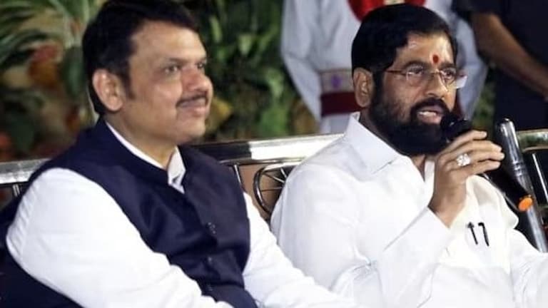 MESMA Act: संपकरी कर्मचाऱ्यांविरोधातील सरकारचं शस्त्र, काय आहे मेस्मा कायदा? Mumbai Tak