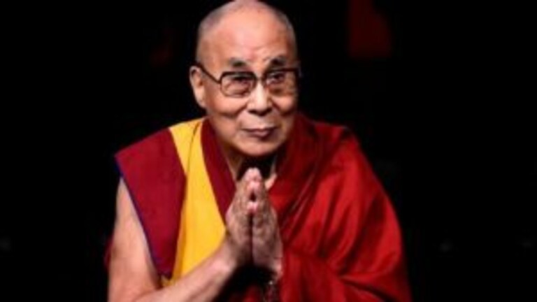 Dalai Lama video : चुंबन व्हिडीओचा वाद वाढला! दलाई लामांनी सोडलं मौन, म्हणाले… Dalai Lama Apologize on kissing video