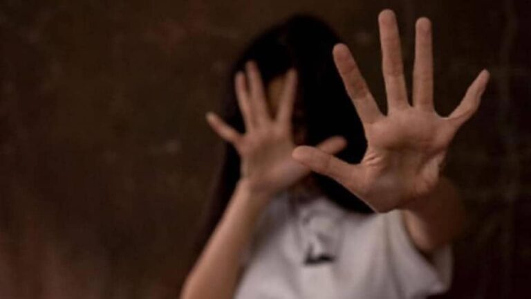 Father Raped minor daughter in Hingoli, Maharashtra