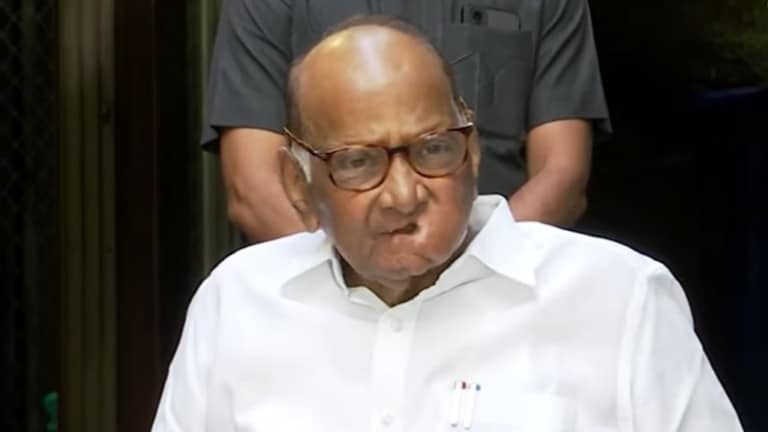 अदाणींची पाठराखण करताच गदारोळ, शरद पवारांनी बोलावली तातडीची पत्रकार परिषद; म्हणाले… sharad pawar has said that he is not directly opposed to jpc in Adani case