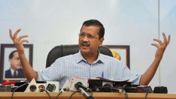 ‘भाजप सत्तेत आलं नाही तर केंद्राच्या…’, अरविंद केजरीवालांचा गंभीर आरोप aap cm arvind kejriwal meet sharad pawar on yb center criticize bjp