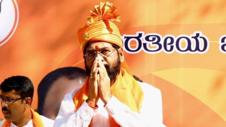 कर्नाटक निकालानं CM शिंदेंना इशारा; ‘त्या’ बंडखोर आमदारांचं झालं तरी काय? karnataka vidhansabha election result but warning for cm eknath shinde what happened with karnataka rebel mlas