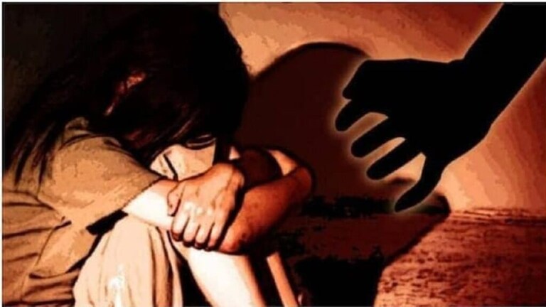 मंदिर परिसरात बलात्कार करून हत्या, चेहऱ्यावरील ‘त्या’ खुनेमुळे आरोपी गजाआड buldhana rape and murder in the temple area murderer arrested