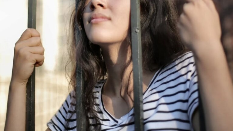 Rape Case: 17 वर्षाच्या वासनांध मुलीचा 2 अल्पवयीन मुलांवर बलात्कार, मुलीची आईही… abominable crime of 17 year old girl raped by 2 minor boys
