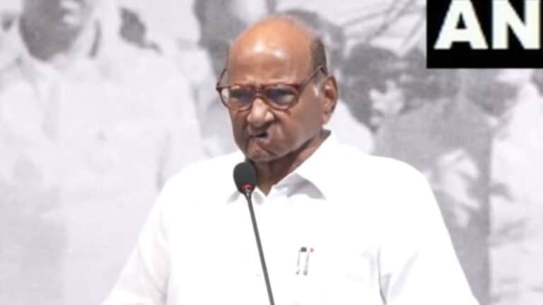 महाराष्ट्राच्या राजकारणाला हादरवून टाकणारं शरद पवारांचं ‘ते’ भाषण जसंच्या तसं… NCP President Sharad Pawar's retirement speech