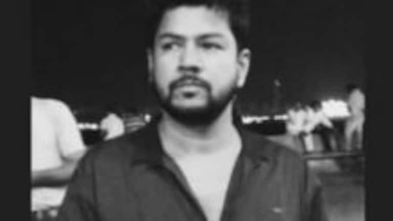 शोककळा! पहिल्या सिनेमाच्या प्रदर्शनापूर्वीच दिग्दर्शक स्वप्निल मयेकरचे निधन Mumbai Tak