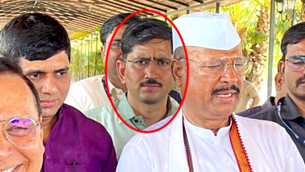 Agriculture Minister Abdul Sattar is in controversy over his assistant Deepak Gawli case.