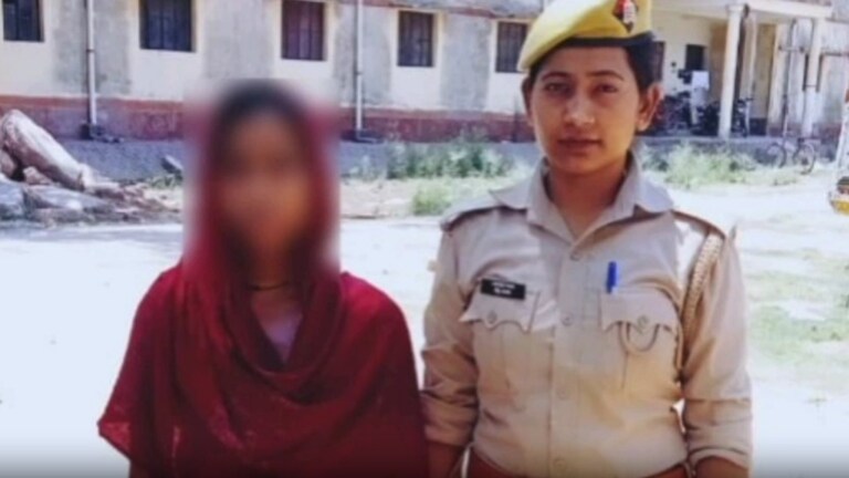 Gorakhpur Crime: भयंकर.. तरुणीने बॉयफ्रेंडच्या आईला पेट्रोल ओतून जिवंत जाळलं, कारण… girlfriend boyfriend mother burning petrol crime gorakhpur uttar pradesh