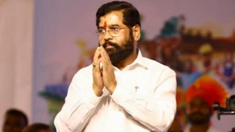 ‘शिंदे फक्त 5 आमदारांसोबत आले असते तरी…’, भाजप नेत्याचं मोठं विधान sudhir mungantiwar big statement on cm eknath shinde devendra fadnavis maharashtra politics
