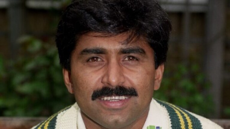 ‘…तर भारतात वर्ल्डकपही खेळणार नाही’, जावेद मियादादने बीसीसीआयला डिवचलं Mumbai Tak