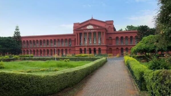 ‘भांडणात अंडकोष पिळणे हत्येचा प्रयत्न नाही’, कर्नाटक उच्च न्यायालयाचा निर्णय mumbaitak