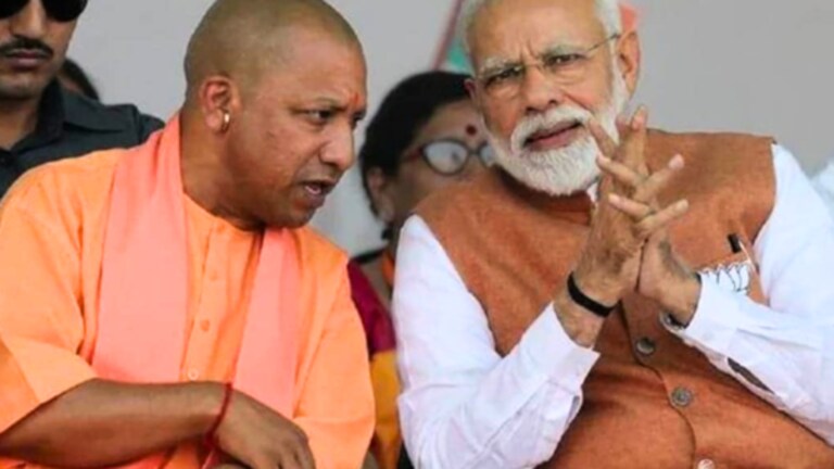 Lok Sabha : भाजपचं मिशन-80 काय?; खासदारांना फॉर्ममधून द्यावा लागणार हिशोब BJP is working on a strategy to make a clean sweep in the upcoming Lok Sabha elections 2024 in UP.