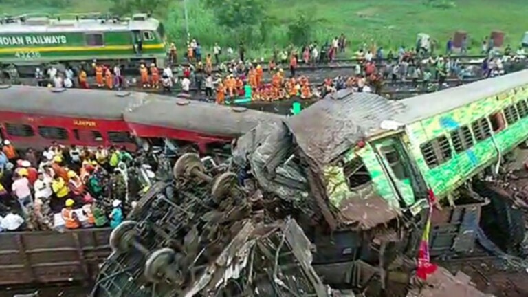 Odisha Train Accident: तीन रेल्वे गाड्यांच्या अपघातात ड्रायव्हरचे काय झाले? Odisha Train Accident: What happened to the drivers of three trains who were victims of the Odisha accident?