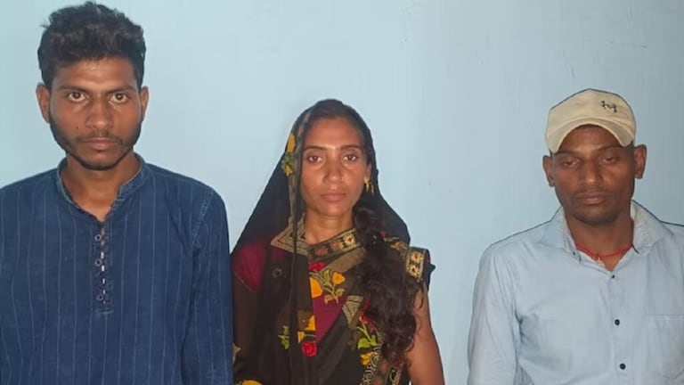 पळून जाताना नवरीसोबत प्रियकराला ग्रामस्थांनी पकडलं, मग नवऱ्याने… husband help wife and her boyfriend to Escape for marrigae jharkhand palamu story