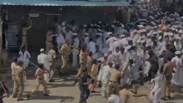lathi charge by police on varkari in alandi sanjay raut supriya sule criticize shinde fadnavis government